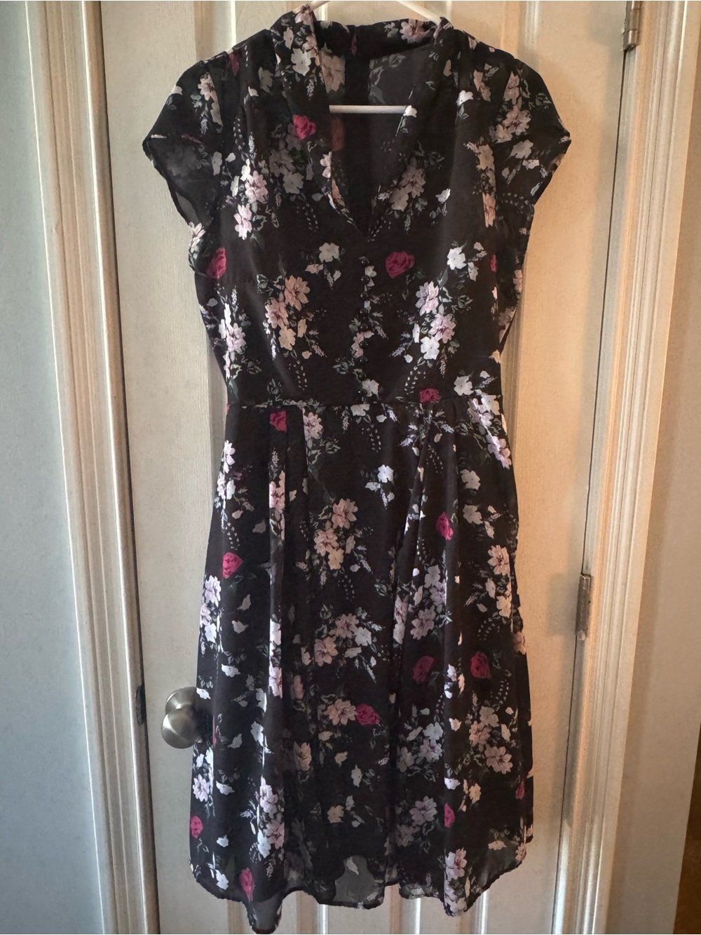 Hell Bunny Black Floral short sleeve midi dress